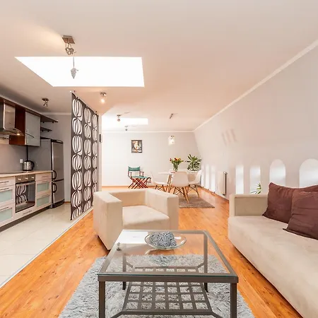Apartamento Jantar - Loft U Aktora *